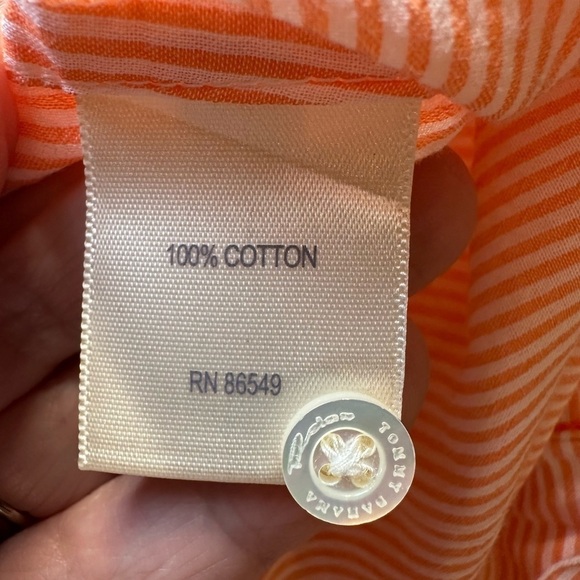 Tommy Bahama Relax Women Button Down Top - Picture 12 of 13